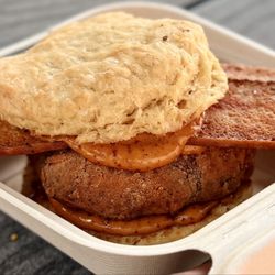 Angelhearts Donuts - Chik'n bakon biscuit