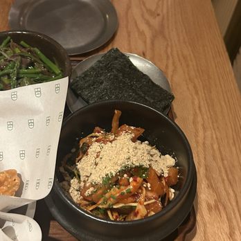 Moono - hoe muchin - Korean Near Me - New York, New York