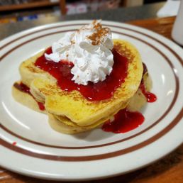 Cream Cheeses Stuffed French Toast