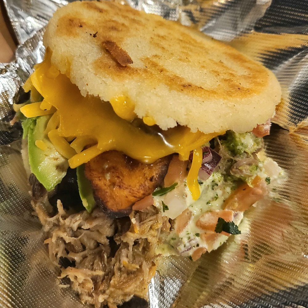 Pabellon Arepa 10/10 Pabellon Arepa 10/10