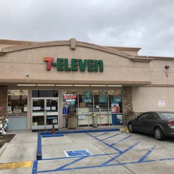 7-Eleven - The entrance to five finger discounts