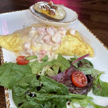 Madres Brunch - Breakfast & Brunch Near Me - Bellflower, California Madres Brunch - Breakfast & Brunch Near Me - Bellflower, California