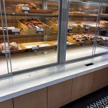 Paris Baguette - Lunch bar - Bakeries Near Me - Pittsburgh, Pennsylvania Paris Baguette - Lunch bar - Bakeries Near Me - Pittsburgh, Pennsylvania