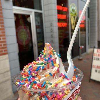 Happy Day Dessert Factory - Desserts Near Me - Pittsburgh, Pennsylvania
