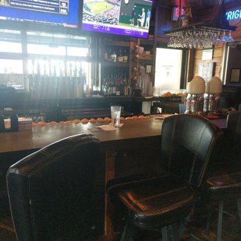 1908 Draught House - Sports Bars Near Me - Johnston, Iowa