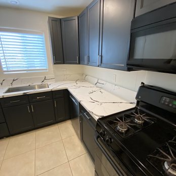 Las Vegas Granite - Kitchen & Bath Near Me - Las Vegas, Nevada Las Vegas Granite - Kitchen & Bath Near Me - Las Vegas, Nevada