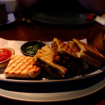 Darjeeling Express - Butter Chicken Toastie - Indian Near Me - London, XGL