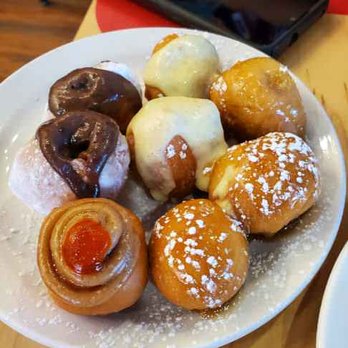 Jelly - Doughnut hole flight-Mexican chocolate, creme anglaise, salted caramel, Thai peanut & lemon filled - New American Near Me - Denver, Colorado Jelly - Doughnut hole flight-Mexican chocolate, creme anglaise, salted caramel, Thai peanut & lemon filled - New American Near Me - Denver, Colorado