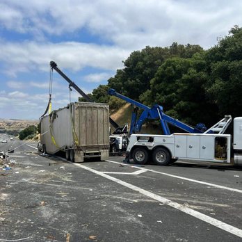 Notable Road Towing - roadside assistance in Nashville Tennessee - Towing Near Me Notable Road Towing - roadside assistance in Nashville Tennessee - Towing Near Me