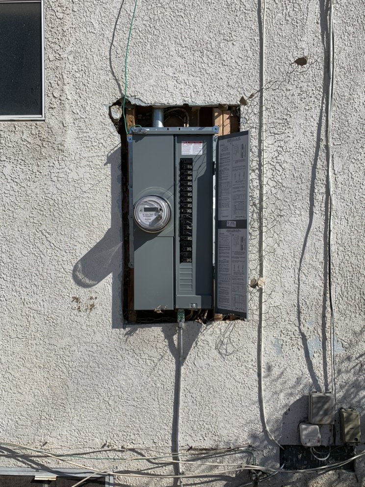 Slide of Premier Power Electric