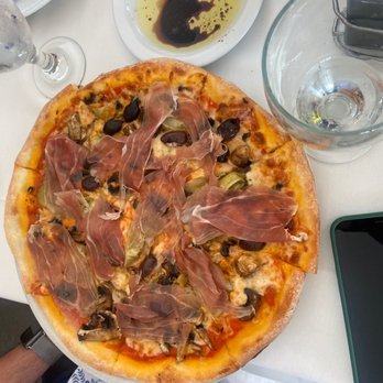 Luna Rossa - QUATTRO STAGIONI - Italian Near Me - Henderson, Nevada