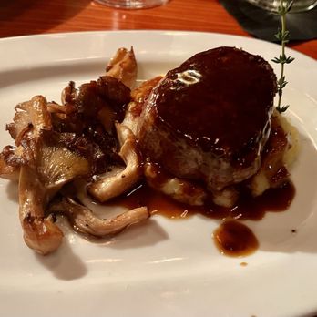 Jacksons Steakhouse - Tournedos Americana - Steakhouses Near Me - Pensacola, Florida Jacksons Steakhouse - Tournedos Americana - Steakhouses Near Me - Pensacola, Florida