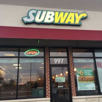 Subway - the entrance to a subway restaurant - Fast Food Near Me - Beecher, Illinois Subway - the entrance to a subway restaurant - Fast Food Near Me - Beecher, Illinois