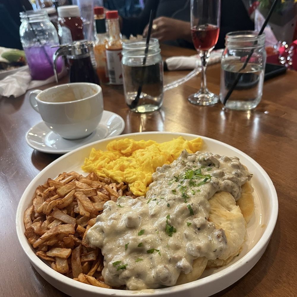 Toast Kitchen & Bar - Yum - Breakfast & Brunch Near Me - Brea, California Toast Kitchen & Bar - Yum - Breakfast & Brunch Near Me - Brea, California