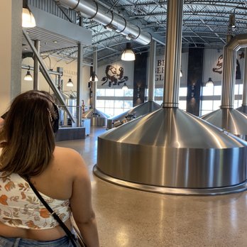 Firestone Walker - Paso Robles - Brewery Tour - Breweries Near Me - Paso Robles, California Firestone Walker - Paso Robles - Brewery Tour - Breweries Near Me - Paso Robles, California