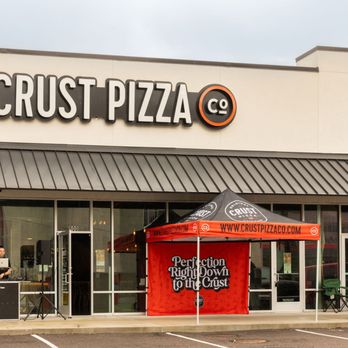 Crust Pizza Co. - Hedwig Village - Outside - Pizza Near Me - Houston, Texas Crust Pizza Co. - Hedwig Village - Outside - Pizza Near Me - Houston, Texas