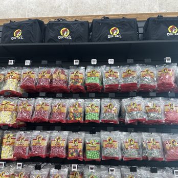 Buc-ee's - Gas Stations Near Me - Leeds, Alabama