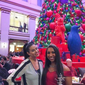 The Marshall Field's Walnut Room - Making a wish & getting sprinkled with Fairy Giovanna's fairy dust!! - American Near Me - Chicago, Illinois