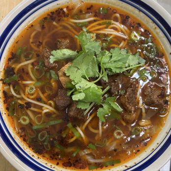 Alei Kitchen - Spicy 黔味红烧牛肉粉Braised Beef Noodle Soup - Chinese Near Me - Burlington, Ontario Alei Kitchen - Spicy 黔味红烧牛肉粉Braised Beef Noodle Soup - Chinese Near Me - Burlington, Ontario