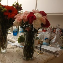 Pasadena Florist - Horrible arrangements