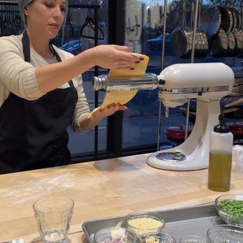 Sur La Table - Pasta making - Kitchen Supplies Near Me - Lake Grove, New York