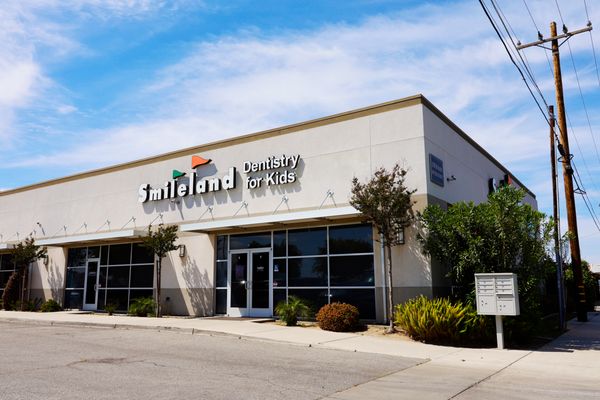 Usaタカ*Smile Set of 4 Work Wheels Emotion Flat Center Caps Black for ZR10