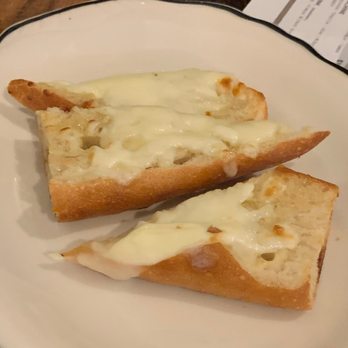 Wicked Sisters - Cheesy garlic bread - American Near Me - Baltimore, Maryland Wicked Sisters - Cheesy garlic bread - American Near Me - Baltimore, Maryland