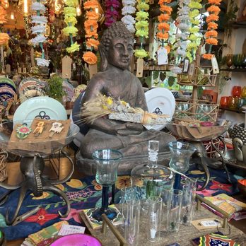 Tansy - Home Decor Near Me - Burbank, California