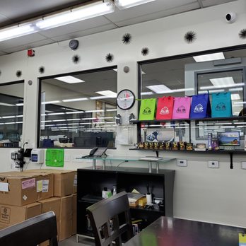 Maruhide Marine Products - the inside of a store - Seafood Markets Near Me - Long Beach, California Maruhide Marine Products - the inside of a store - Seafood Markets Near Me - Long Beach, California