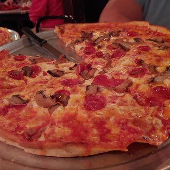 Patsy's Tavern & Restaurant - Pepperoni/Mushroom - Pizza Near Me - Paterson, New Jersey Patsy's Tavern & Restaurant - Pepperoni/Mushroom - Pizza Near Me - Paterson, New Jersey