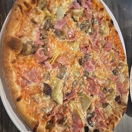 La caprocciosa pizza La caprocciosa pizza