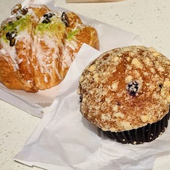 Little Provence Cafe - Pistachio croissant and blueberry muffin - Breakfast & Brunch Near Me - Arcadia, California Little Provence Cafe - Pistachio croissant and blueberry muffin - Breakfast & Brunch Near Me - Arcadia, California