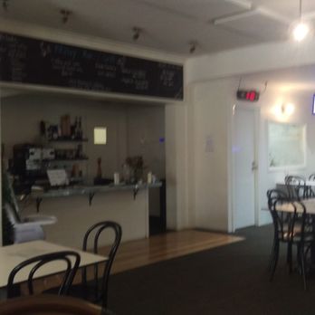 Grafton Hotel - Bistro Counter - Hotels Near Me - Grafton, NSW