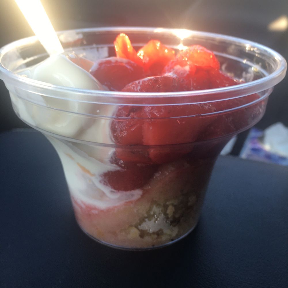 Andy's dry strawberry shortcake. Andy's dry strawberry shortcake.