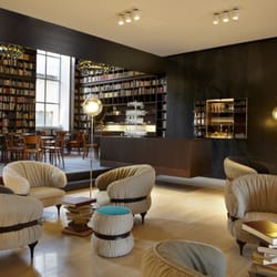 B2 Boutique - Library Lounge