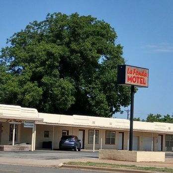 La Fonda Motel - Hotels Near Me - Vernon, Texas