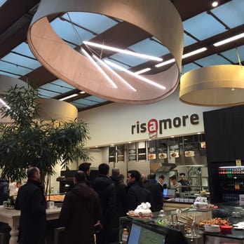 Risamore - Interno - Pizza Near Me - Milan, Michigan Risamore - Interno - Pizza Near Me - Milan, Michigan
