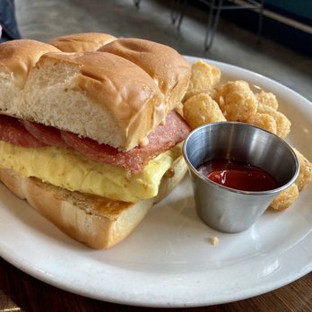 Wake ‘n Bacon - Maui WOWie* - Breakfast & Brunch Near Me - Chicago, Illinois