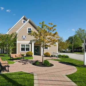 BATH SAVINGS INSTITUTION - Updated January 2025 - 189 Lower Main St ...