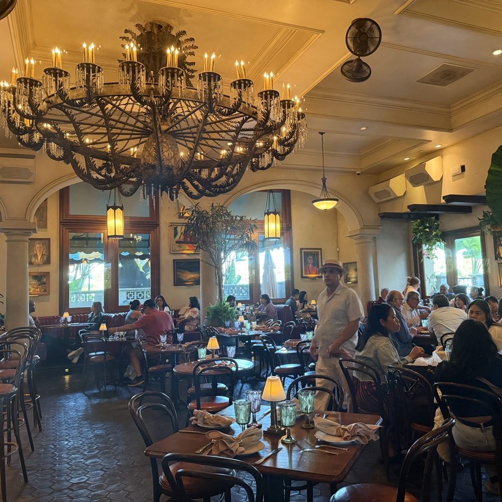 Habana - interior - Cuban Near Me - Irvine, California Habana - interior - Cuban Near Me - Irvine, California