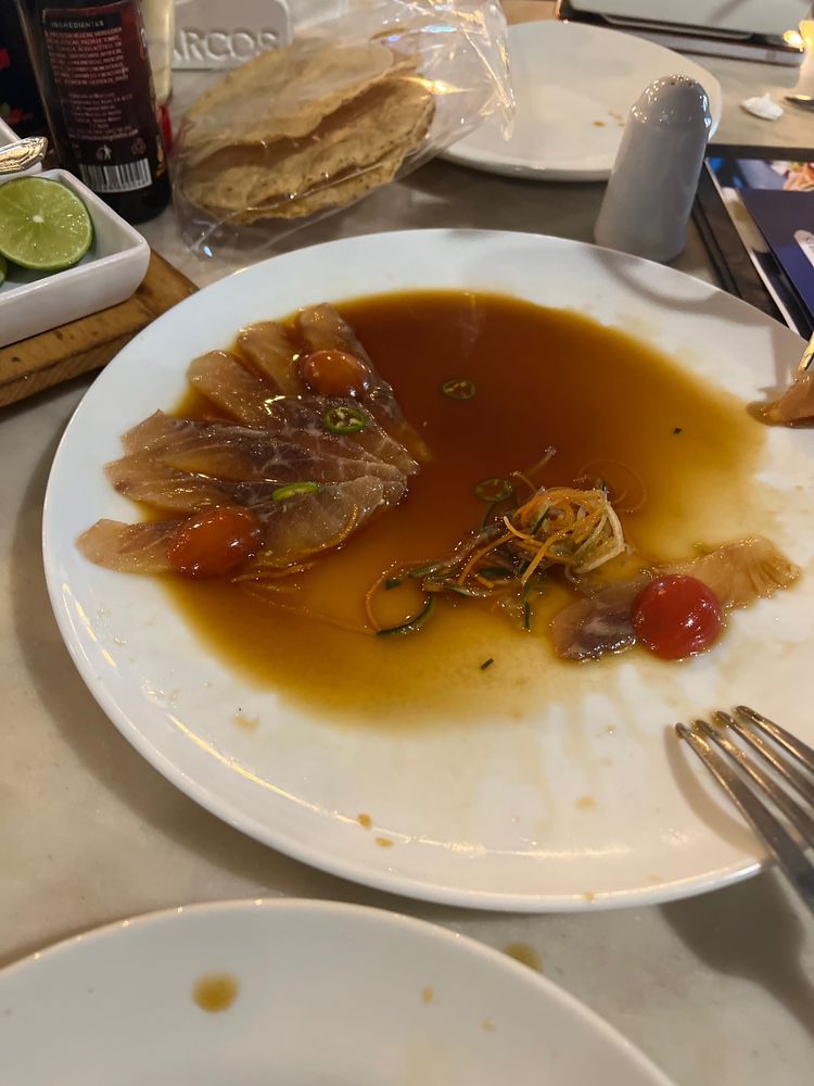 Restaurant los Arcos