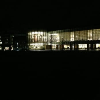 Ontario Tech University - View of the library - Colleges & Universities Near Me - Oshawa, Ontario Ontario Tech University - View of the library - Colleges & Universities Near Me - Oshawa, Ontario