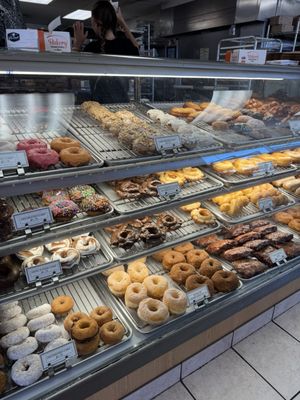 VG Donut & Bakery by null