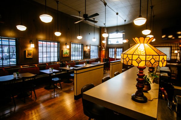 Mr. Digby's Bar & Restaurant by null