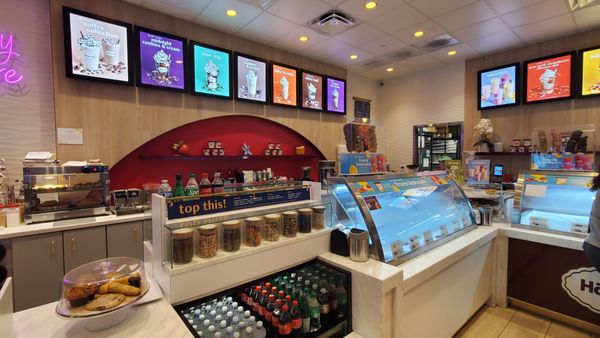 Häagen-Dazs Ice Cream River Landing by null