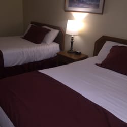 Alex Bay Lodge
