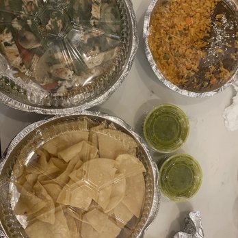 Que Viva Mexico - Good amount of food for the $$, good quality too - Mexican Near Me - Brooklyn, New York Que Viva Mexico - Good amount of food for the $$, good quality too - Mexican Near Me - Brooklyn, New York