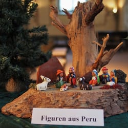 Evangelisch-lutherische Kirche - Krippenausstellung 14.12.2014