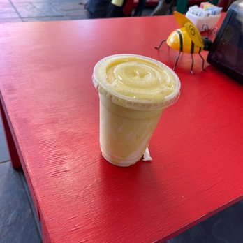 Mr Bumbles Cafe - Mango tango - Cafes Near Me - Albany, New York