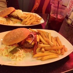 Classic Diner - Angus beef bacon burger.